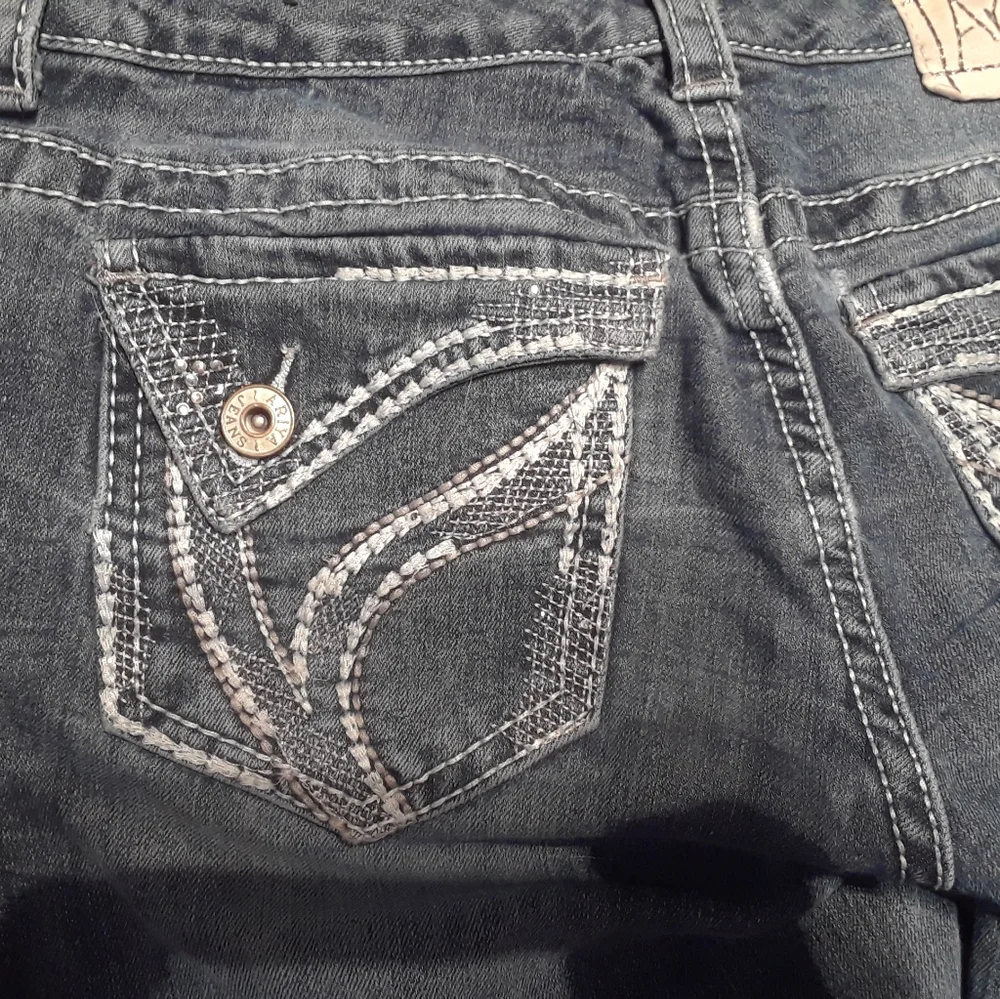 💕HP💕Ariya Jeans‎